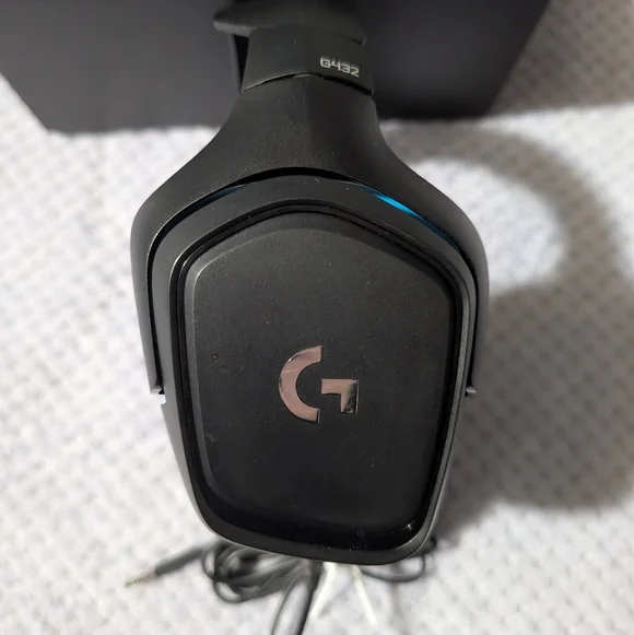 Logitech G432 Headset - Picture 10 of 11